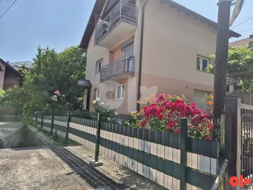 Kuća Sarajevo - Novi Grad iznad Sud-a BiH Kuća Sarajevo - Novi Grad iznad Sud-a BiH